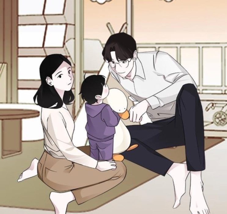 Quadro do webtoon com um casal e um bebê sentados no chão da sala