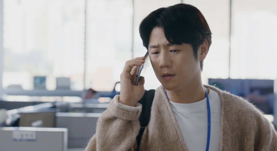 Rosto de Jung Joon-won em close, em cena de A Bona Fide Killer