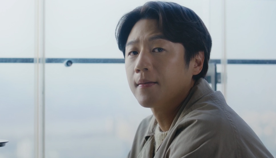 Jung Joon-won em cena de A Bona Fide Killer