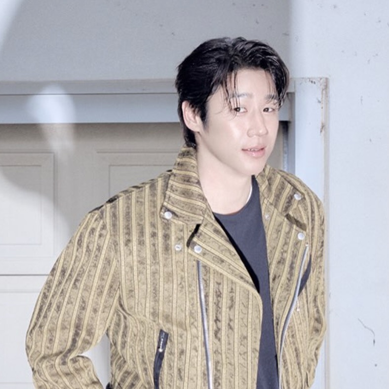 Outra foto de Jung Joon-won no Instagram dele