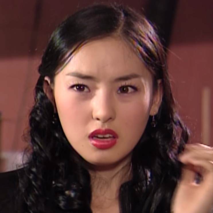 Lee Da-hee em Thousand Years of Love, 2003