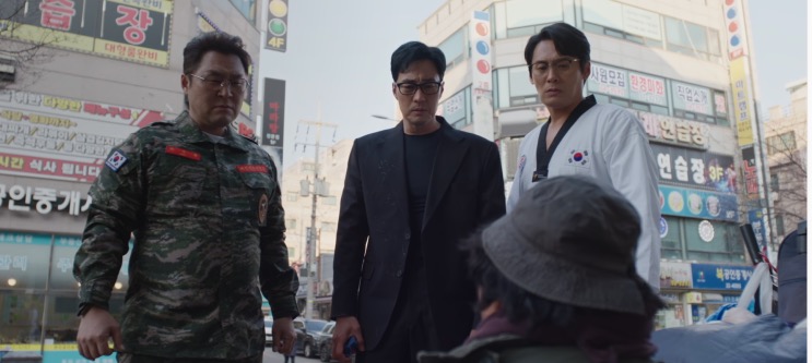 So Ji-sub em cena de rua de Agent Kim Reactivated