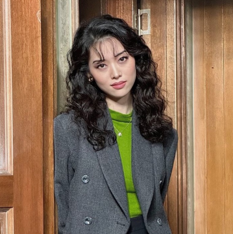 Jung Yi-seo caracterizada no drama