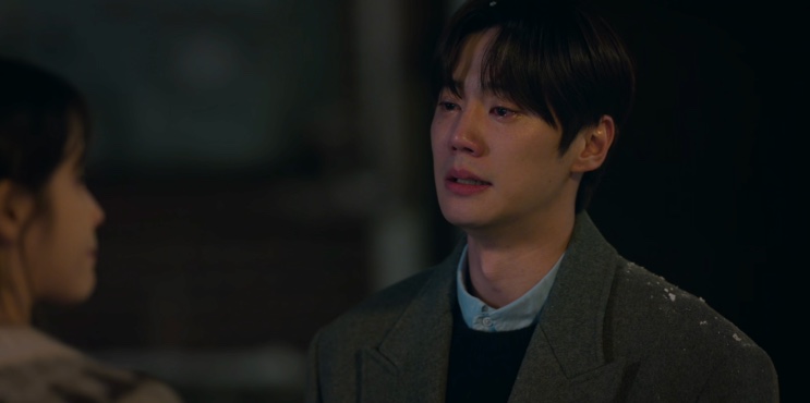Yeong-beom chorando em cena