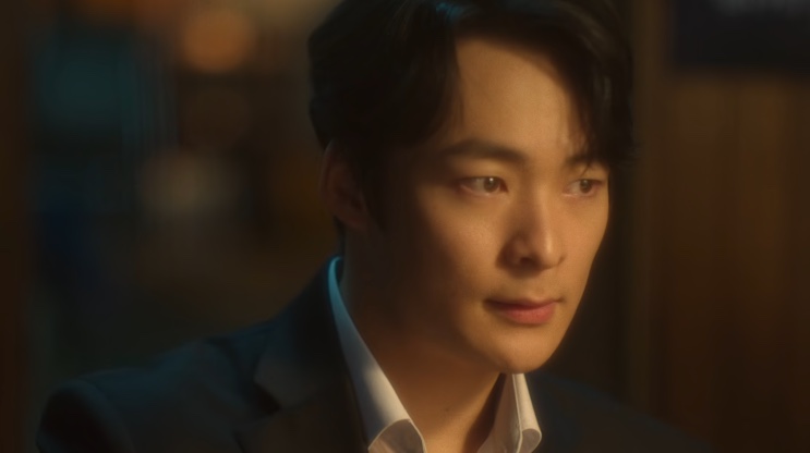 Jang Tae-ha em cena de Um Grude de Amor