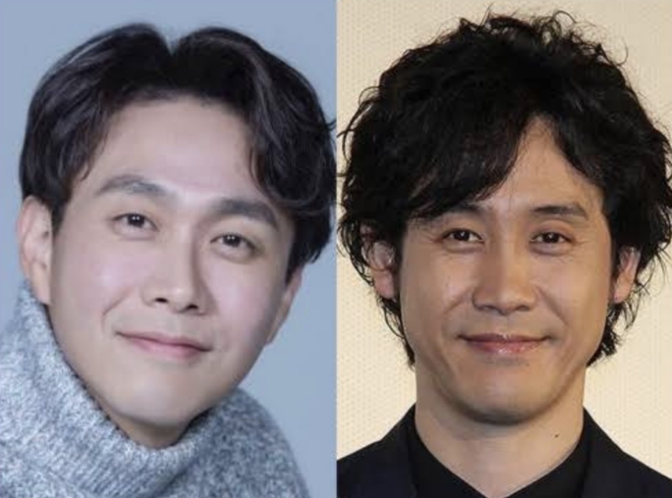Foto de rosto do Oh Jung-se, à esquerda, ao lado do ator japonês Yo Oizumi, à direita